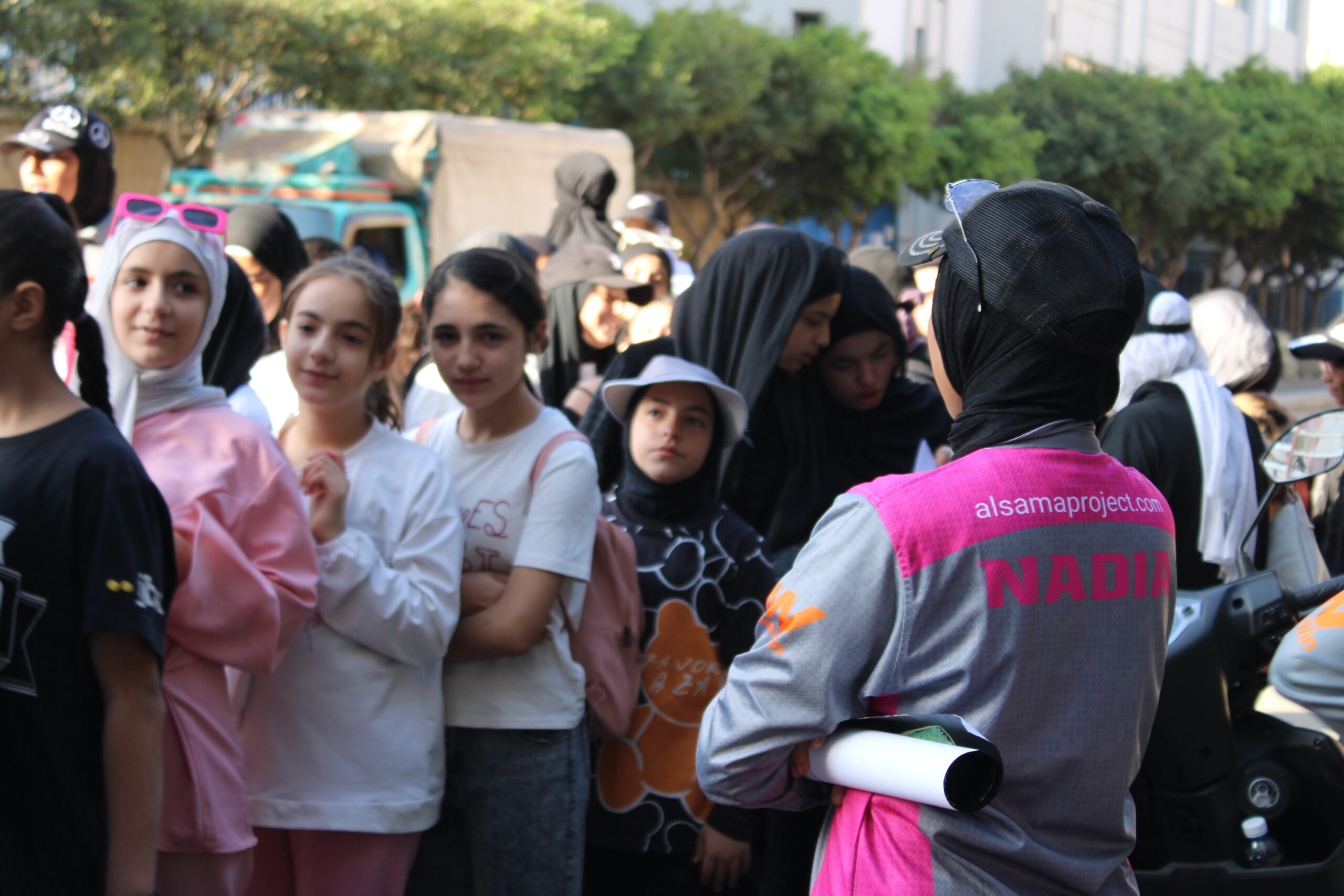 M&auml;dchen beim Cricket